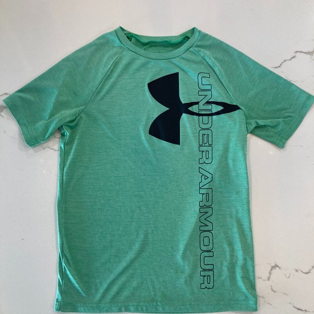 Under Armour T-Shirt Youth Large